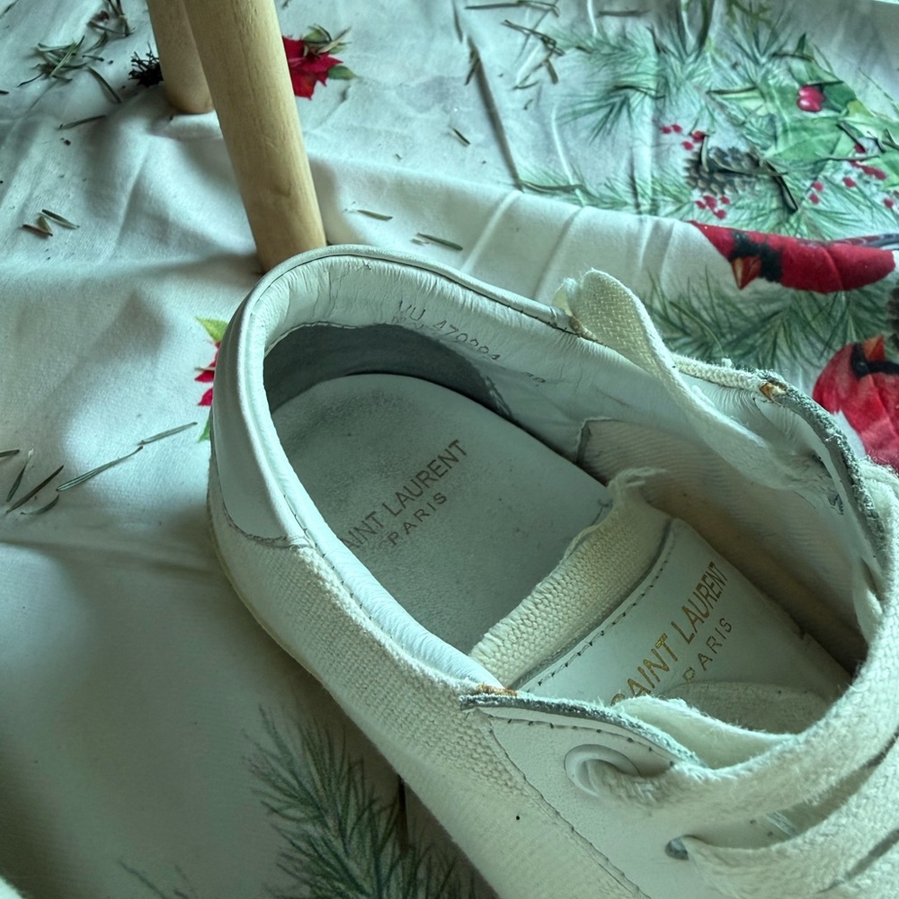 Saint Laurent White Casual Sneakers - Picture 7 of 9
